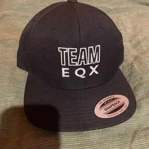 EQUINOX snapback